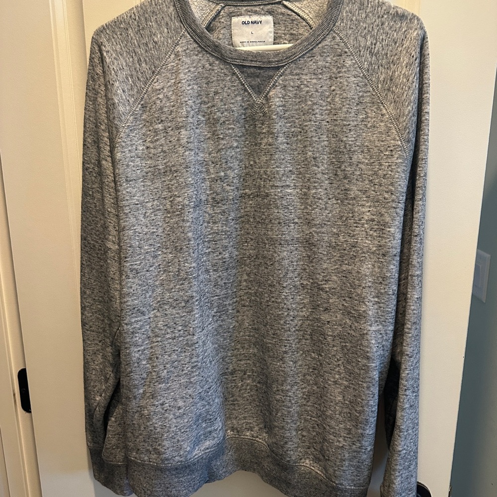 Old Navy Men's Heather Gray Crewneck Sweater